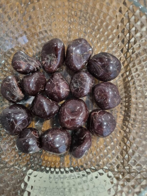 Grenat almandin