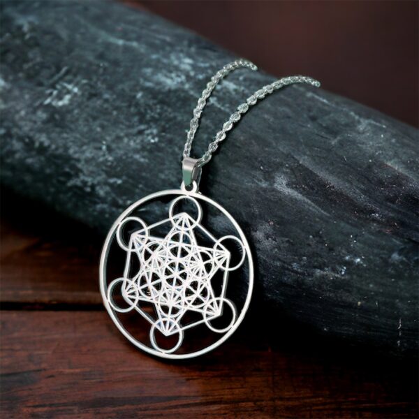 Collier "Cube de Metatron" argenté
